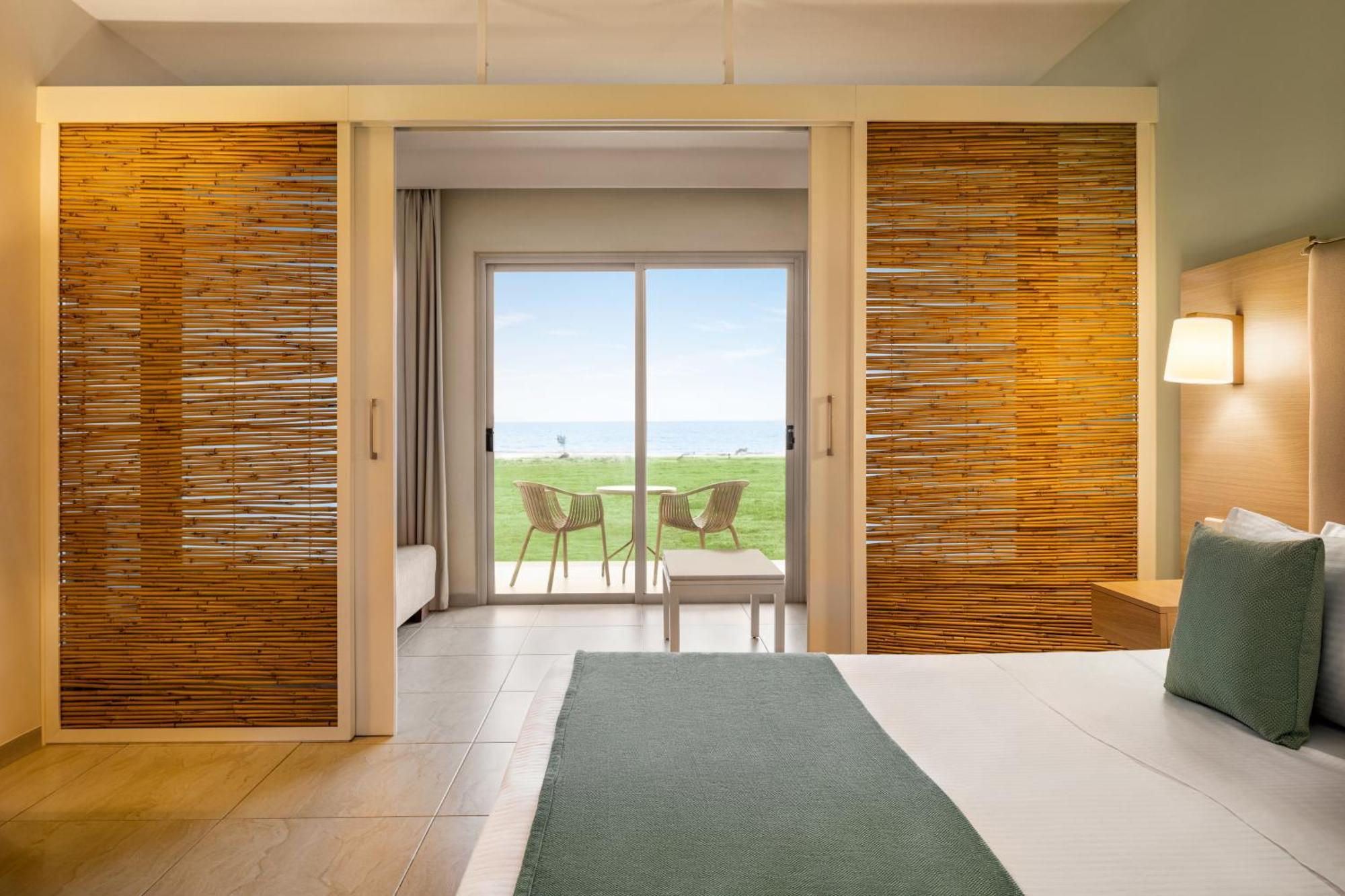 Ramada Hotel & Suites By Wyndham Ayia Napa Luaran gambar